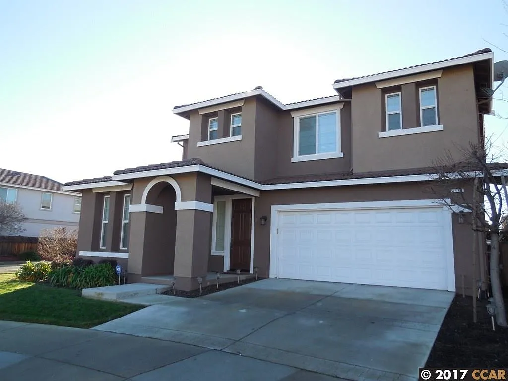 2412 Tamalpais Ct photo 1