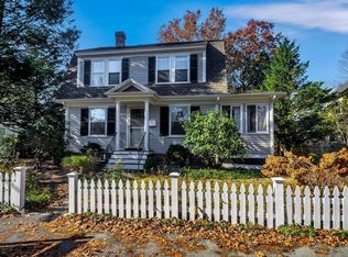 36 Laurel St, Concord, MA 01742