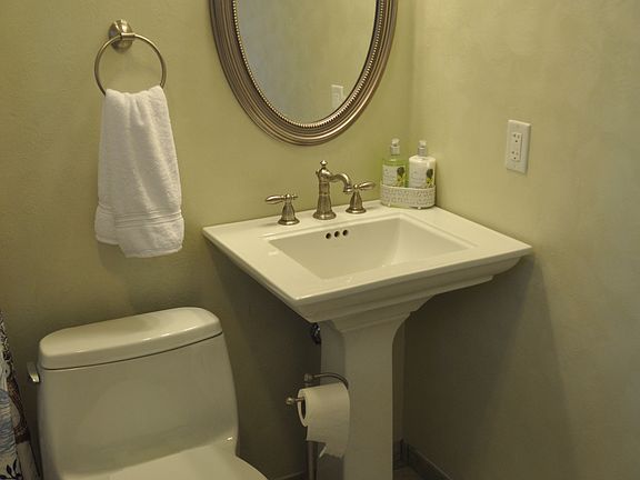 Newly Remodeled Bahroom