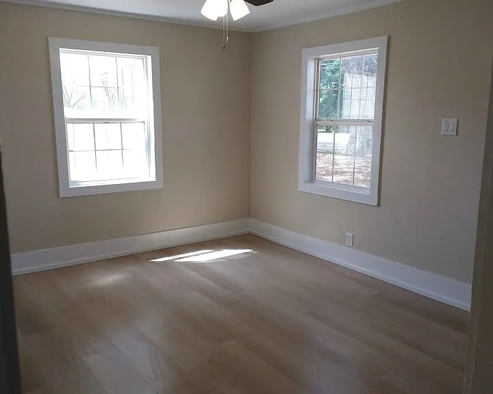 321 W Main St — Photo 8