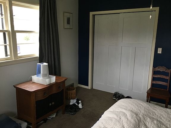 2nd image of 1005 Rosalie Ave NW
