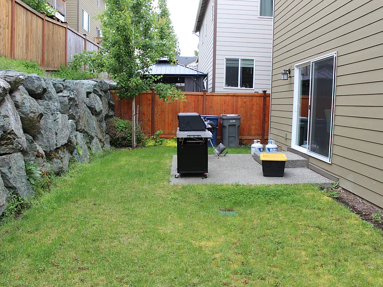 907 122nd Ave SE — Photo 71
