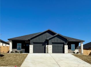 110 Leon Ln, Copperas Cove, TX 76522