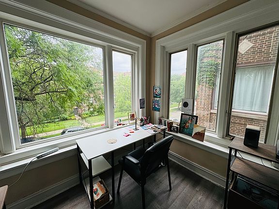 2nd image of 5117 S University Ave APT 2B
