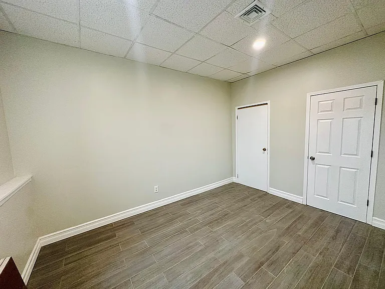 28 Main St #2 — Photo 11
