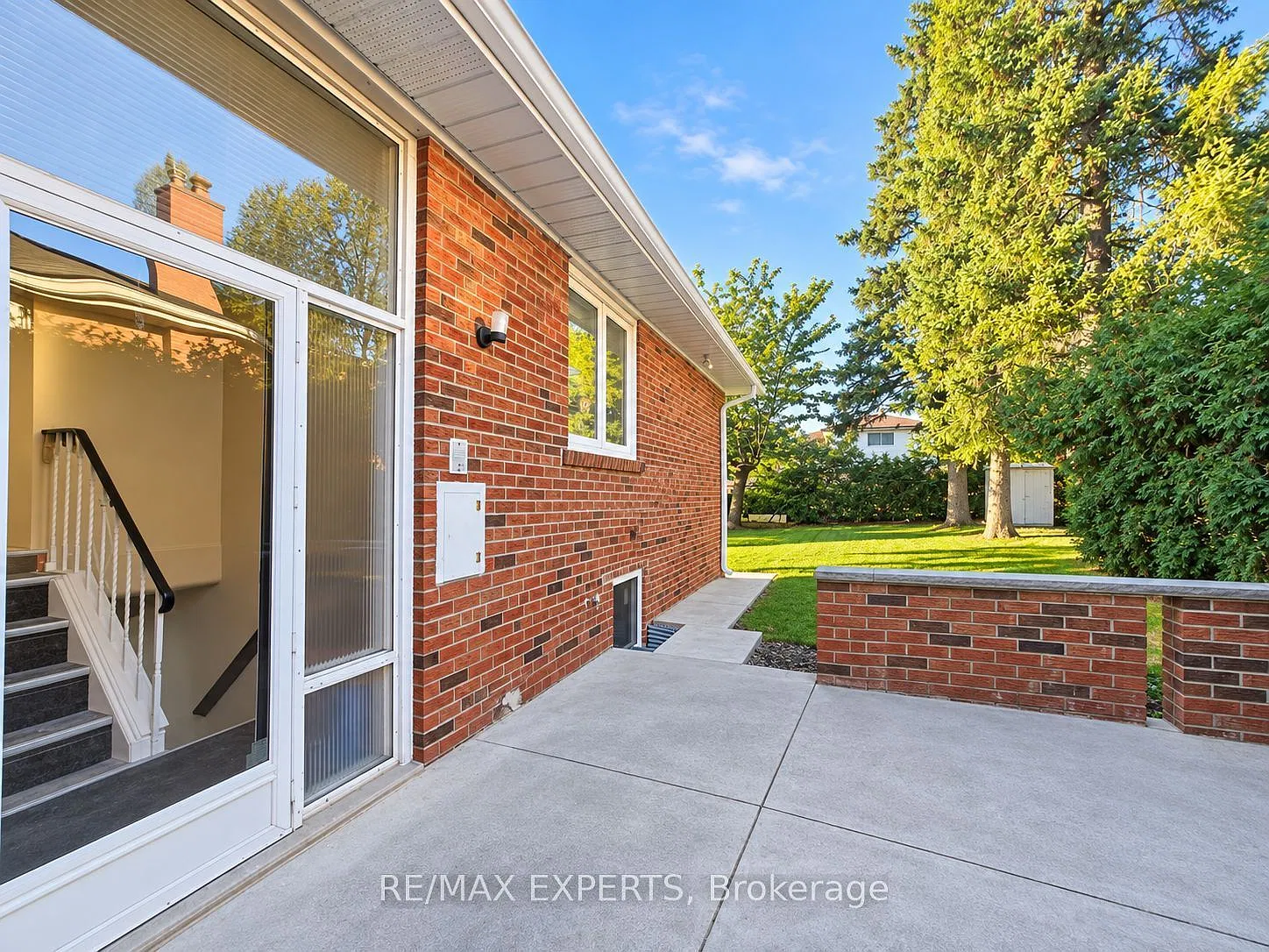 3 bed, $2,900 — Photo 2