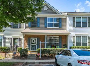 8513 Silhouette Pl, Raleigh, NC 27613