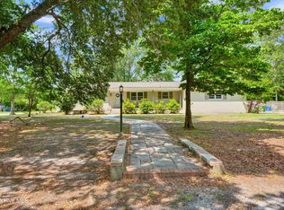 9 Castlewood Drive, Wilmington, NC 28409