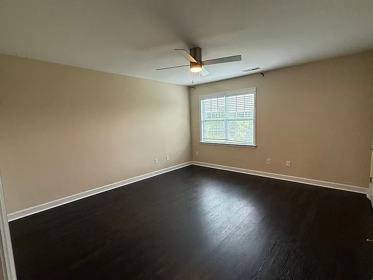 313 Burley Dr #11 — Photo 10