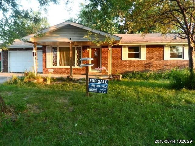 1st image of 4 Victoria Dr