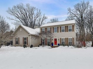 N73W24375 Ridgewood Rd, Sussex, WI 53089