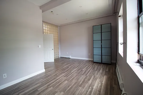 Rented by Compass | media 12