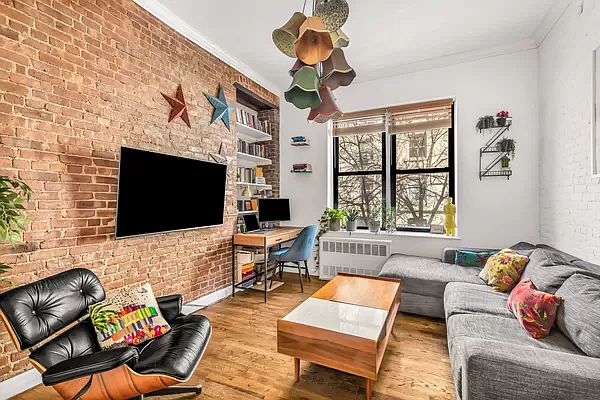1st image of 78 W 85th St APT 2E