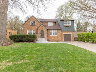 3055 Valley Dr, Sioux City, IA, 51104
