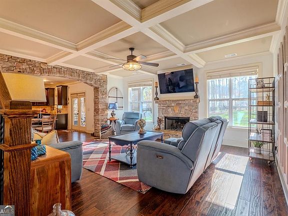 5th image of 203 Davis Mill Rd