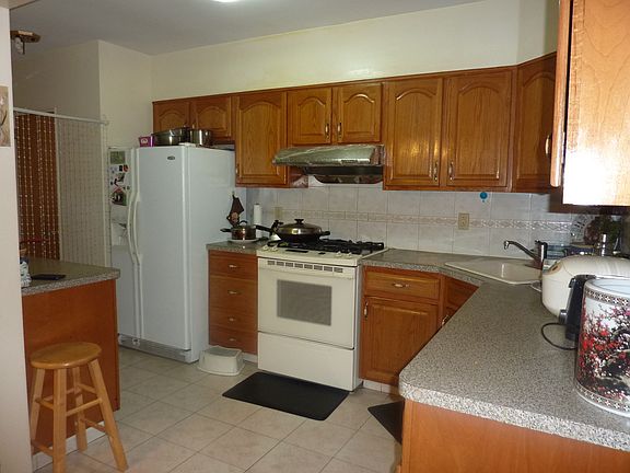 2nd image of 8786 26th Ave