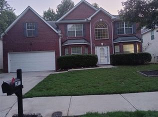 2911 SW Chilhowee Dr, Atlanta, GA 30331