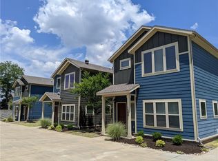 1610 N Wish Ln, Fayetteville, AR 72703