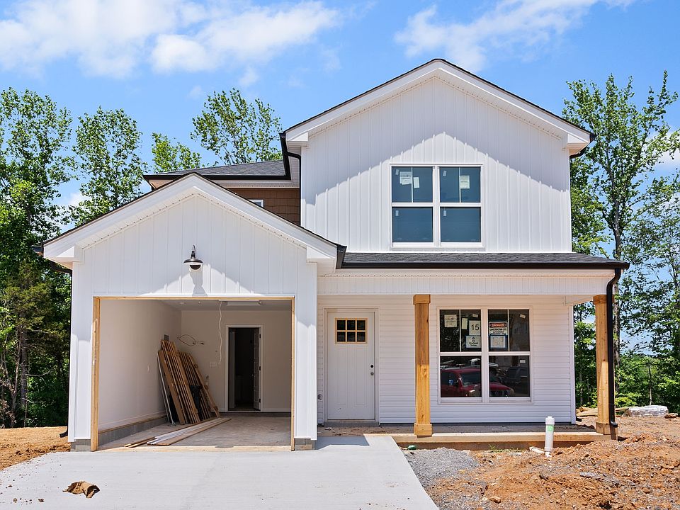 1st image of 174 Woodland Ct #15