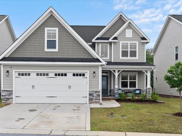 3208 Carnoustie Ct, Fayetteville, NC 28306