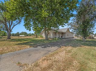11499 Simmerhorn Rd, Galt, CA 95632