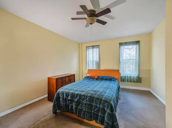 2020 East 41st Street image 15 of 18