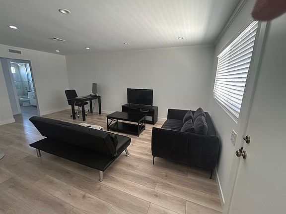 5th image of 1200 Manhattan Beach Blvd APT H