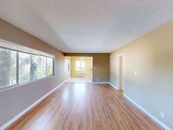 3rd image of 4451 Rockland Pl APT 1