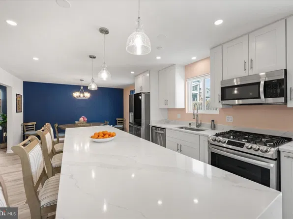1925 N Westmoreland St, Arlington, VA 22213