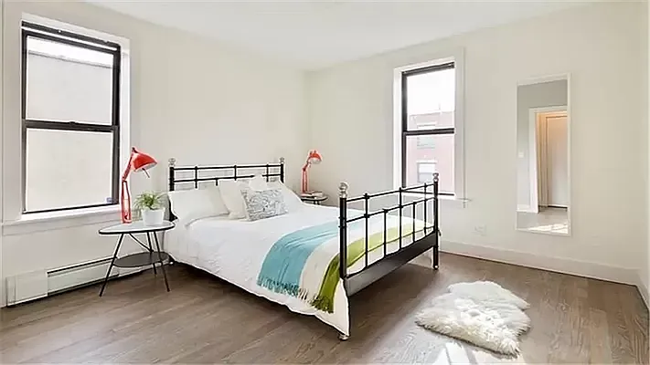 Rented by Qwest Residential Downtown LLC | media 5