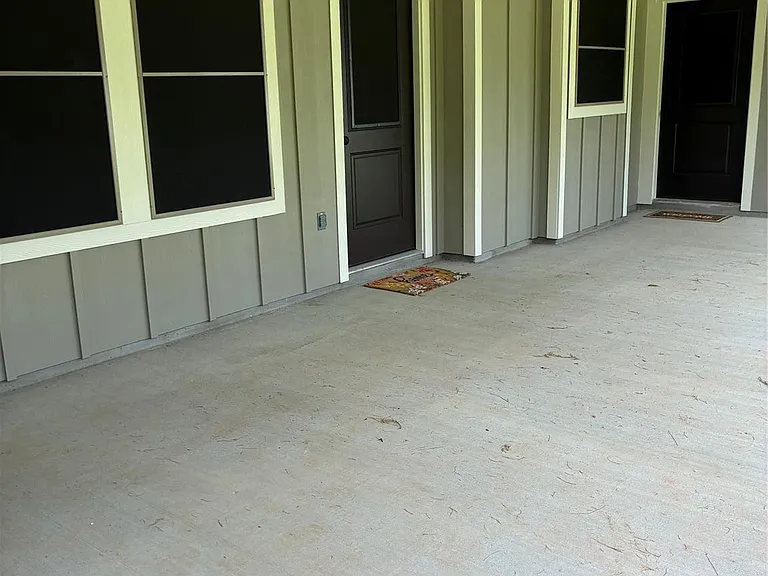 347 S Iron Horse Rd — Photo 3