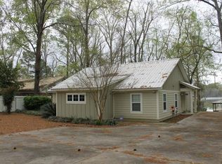 135 Phil Jones Sr Rd, Cobb, GA 31735