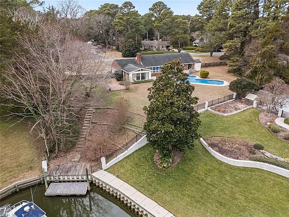 3rd image of 1504 Alanton Dr