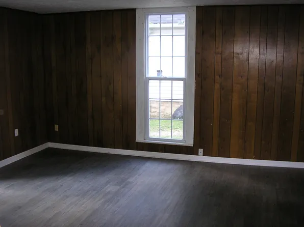 628 Woodford - 3 units