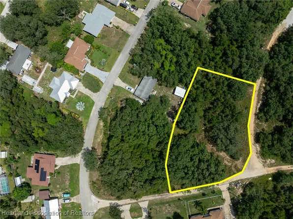 1901 N Jamaica Rd, Avon Park, FL 33825