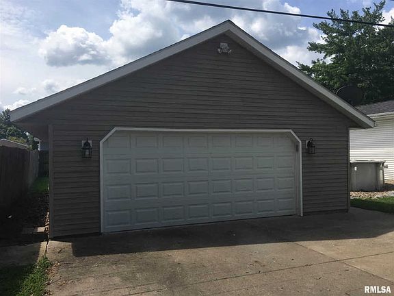 2nd image of 4018 28th Ave