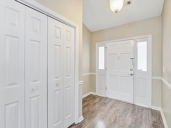 4th image of 2417 Hansard Dr