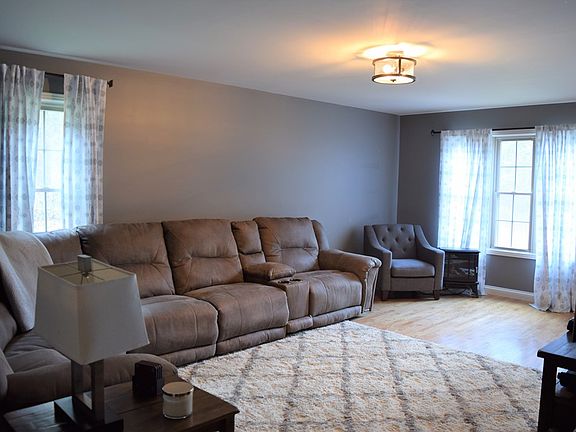 4th image of 785 Ky Route 2039