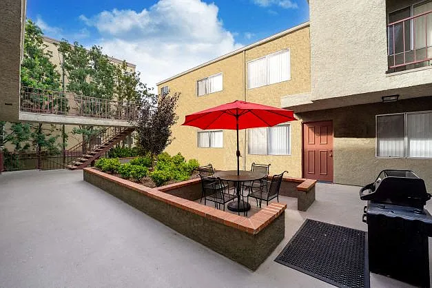The Ridgeview — Photo 2