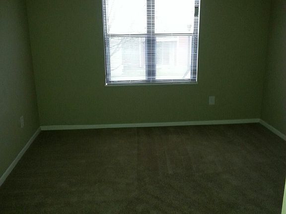 3rd image of 3234 Dogwood Circle South Dr