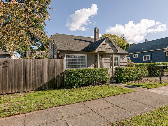 Outside (no driveway)