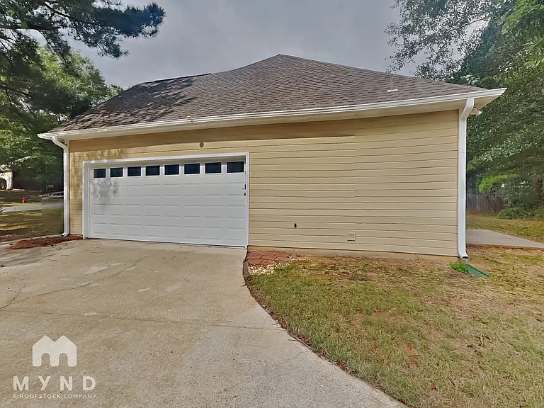325 Shelby Forest Dr — Photo 23