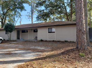 3853 NW Huntsboro St APT 102, Lake City, FL 32055