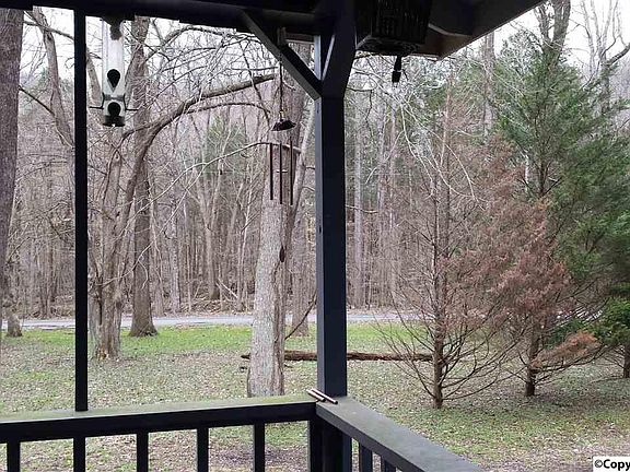 3rd image of 476 Deertrace Pkwy