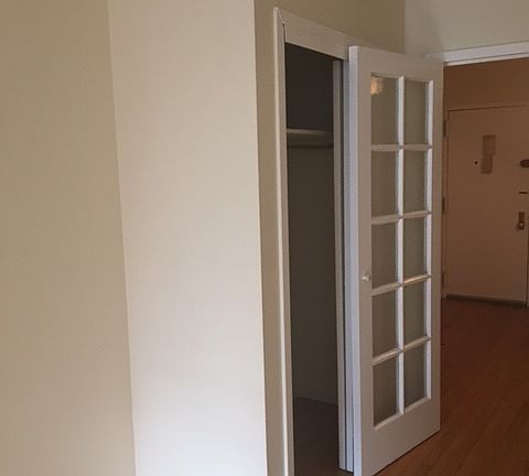 3rd image of 978 2nd Ave APT 3C