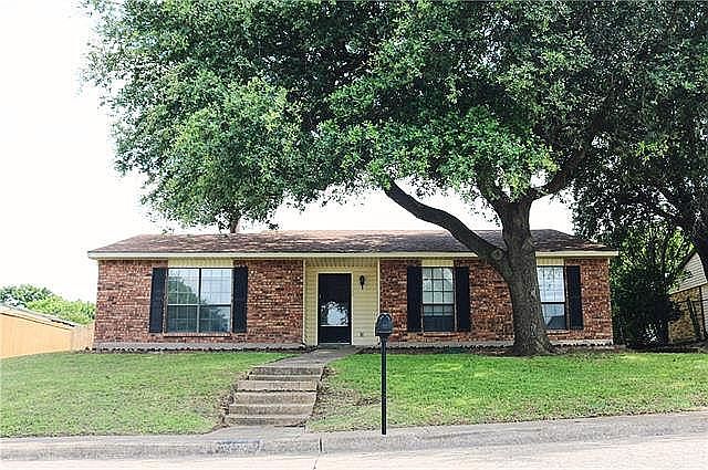 1st image of 708 Priscilla Ln