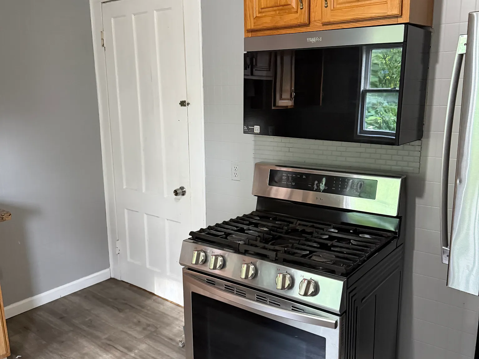 3 bed, 1228 sqft, $1,600 — Photo 3