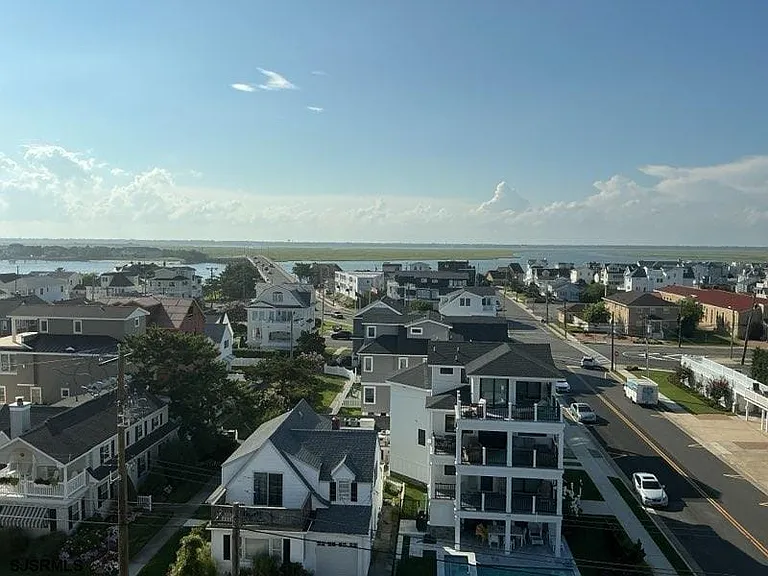 2700 Atlantic Ave #701 — Photo 41
