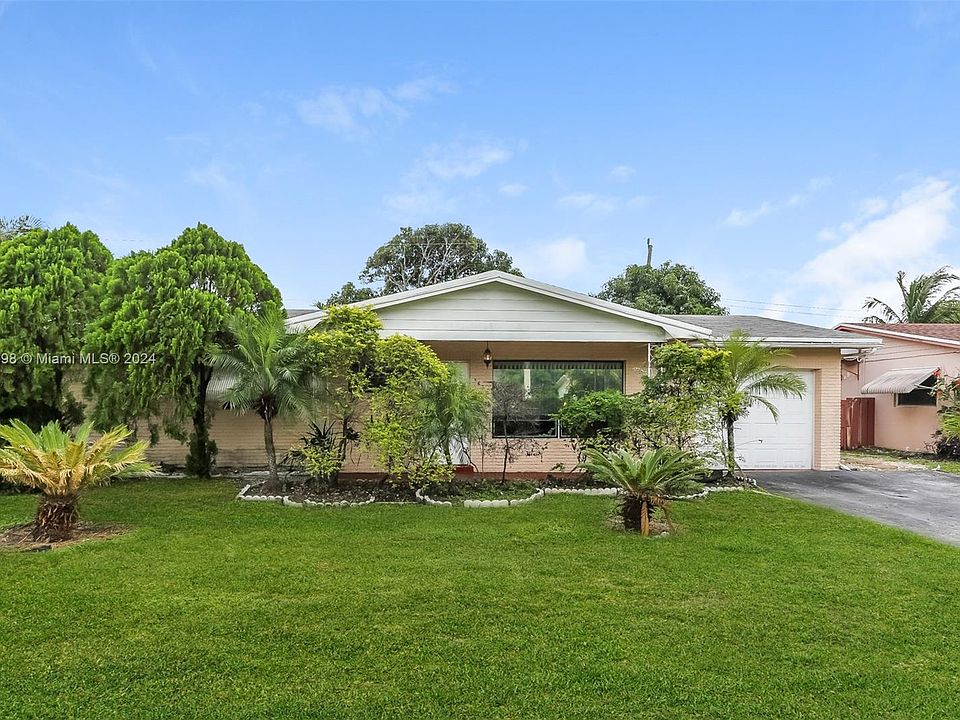 1st image of 3620 NW 29th St