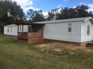 101 Courtney Ln, Glennville, GA 30427